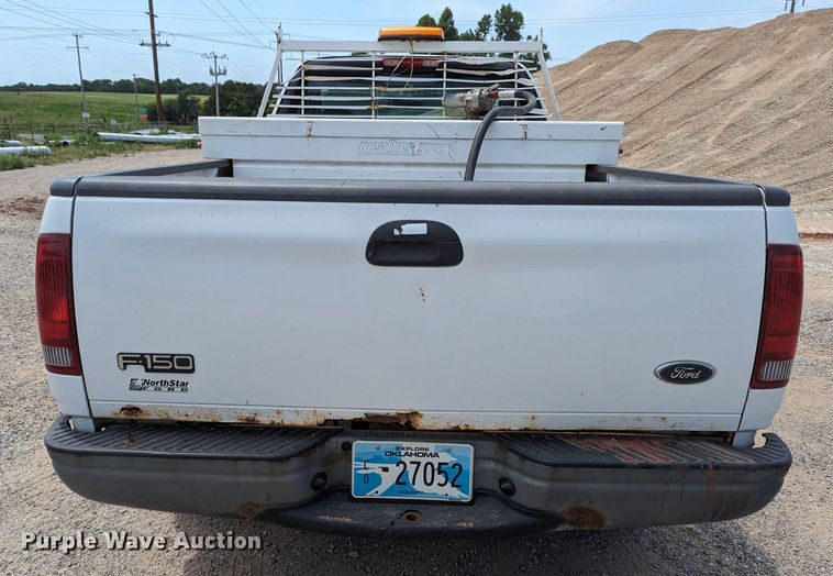 image for item LN9001 2003 Ford F150  pickup truck