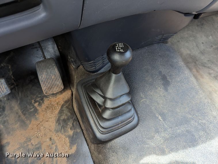 image for item LN9001 2003 Ford F150  pickup truck