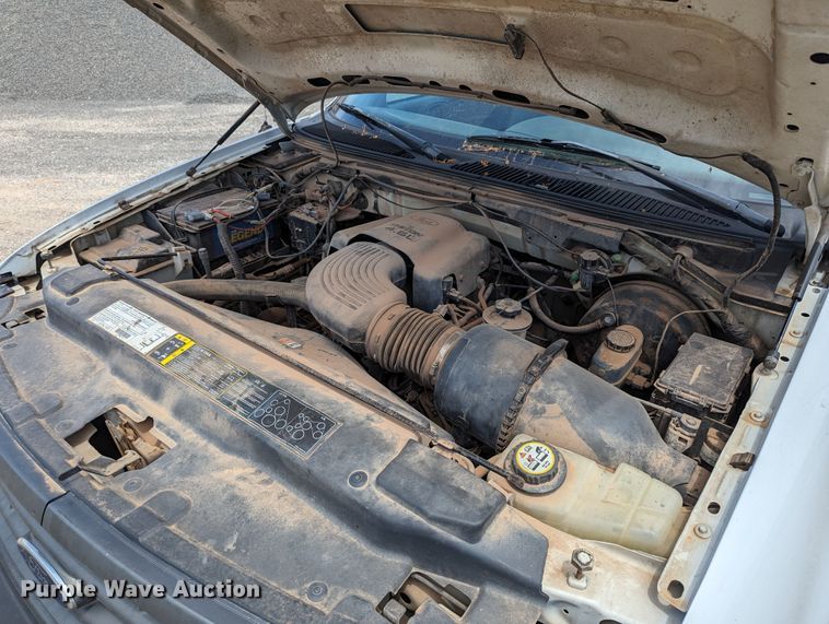 image for item LN9001 2003 Ford F150  pickup truck