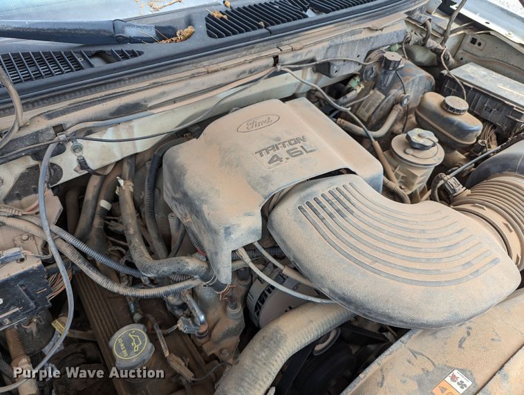 image for item LN9001 2003 Ford F150  pickup truck