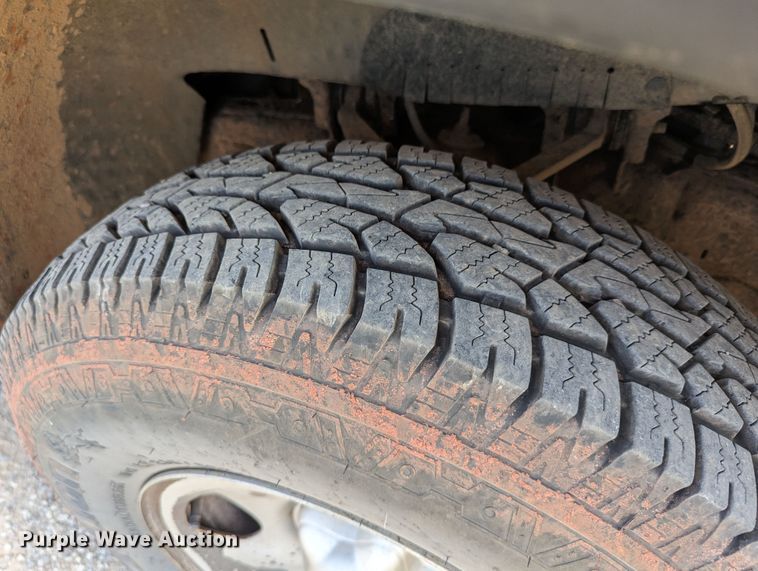 image for item LN9001 2003 Ford F150  pickup truck