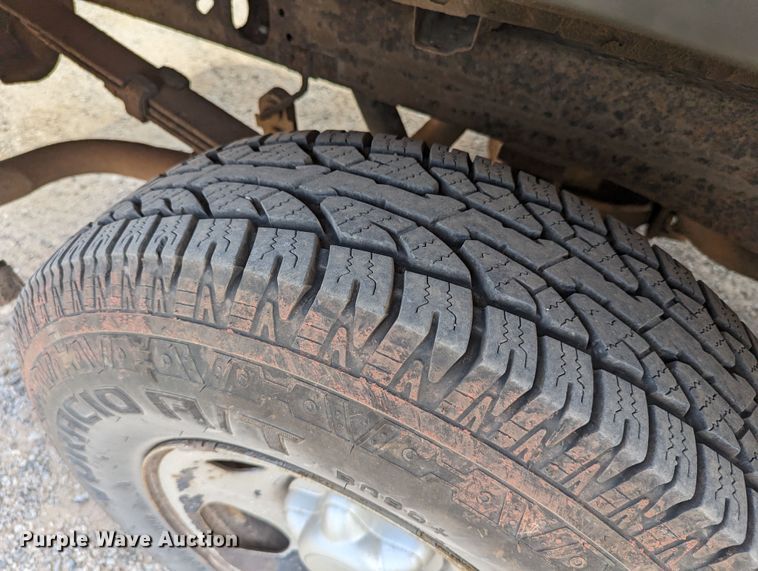 image for item LN9001 2003 Ford F150  pickup truck