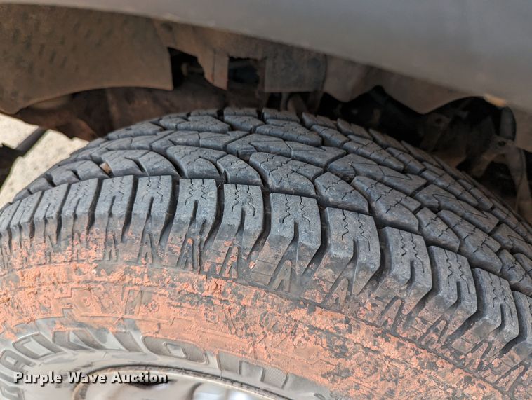 image for item LN9001 2003 Ford F150  pickup truck