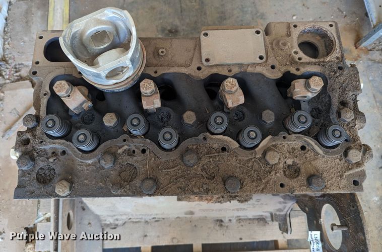 image for item LN9014 Caterpillar 3304  engine