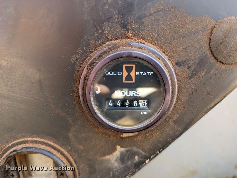 image for item LN9015 1994 Gradall XL4100  wheeled excavator