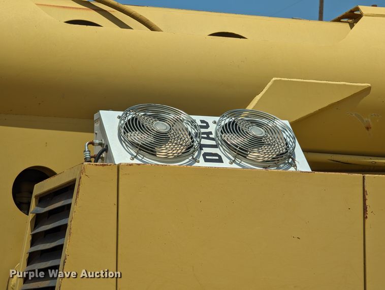 image for item LN9015 1994 Gradall XL4100  wheeled excavator