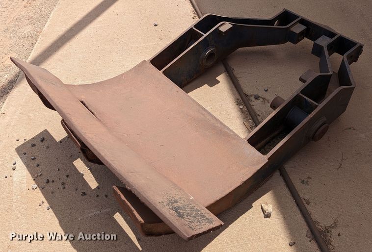 image for item LN9017 Gradall  excavator grapple