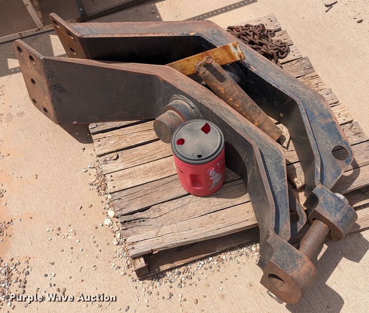 image for item LN9017 Gradall  excavator grapple