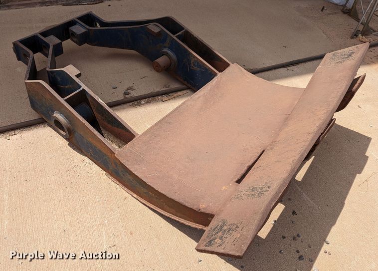 image for item LN9017 Gradall  excavator grapple