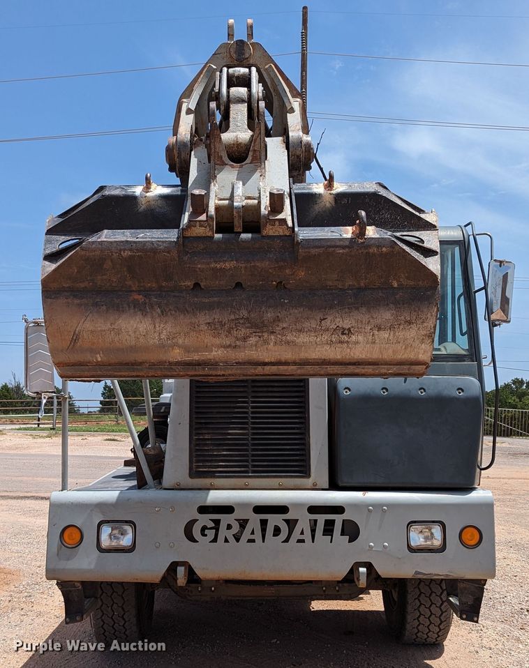 image for item LN9018 2007 Gradall XL4100 II  wheeled excavator