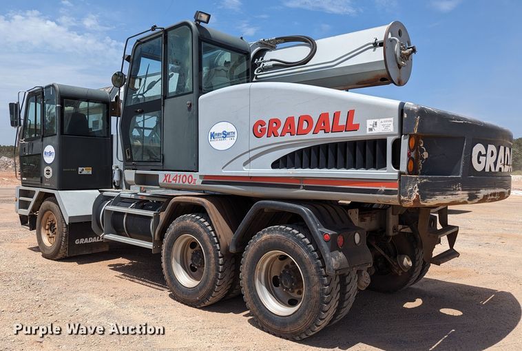 image for item LN9018 2007 Gradall XL4100 II  wheeled excavator