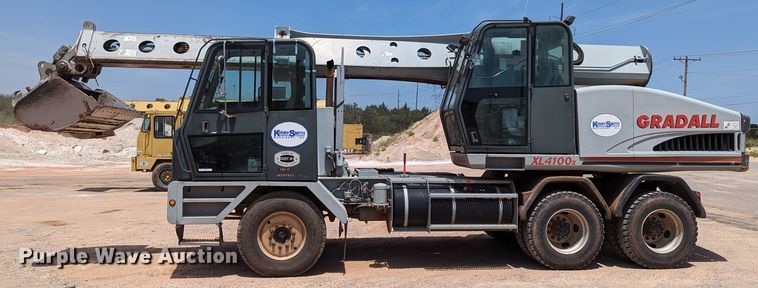 image for item LN9018 2007 Gradall XL4100 II  wheeled excavator