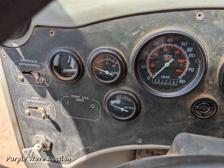 image for item LN9018 2007 Gradall XL4100 II  wheeled excavator