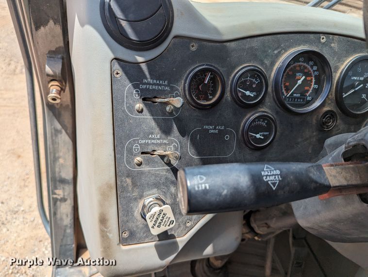 image for item LN9018 2007 Gradall XL4100 II  wheeled excavator