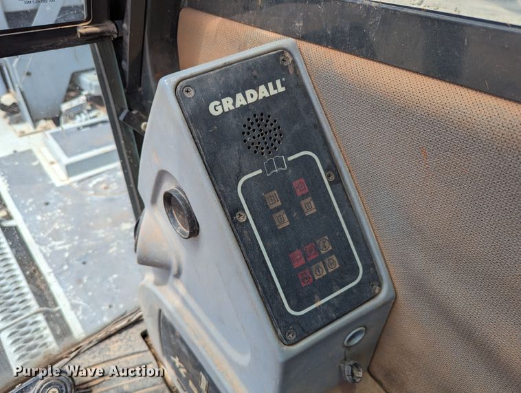 image for item LN9018 2007 Gradall XL4100 II  wheeled excavator