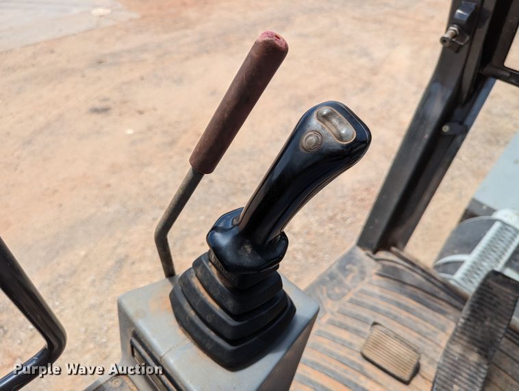 image for item LN9018 2007 Gradall XL4100 II  wheeled excavator