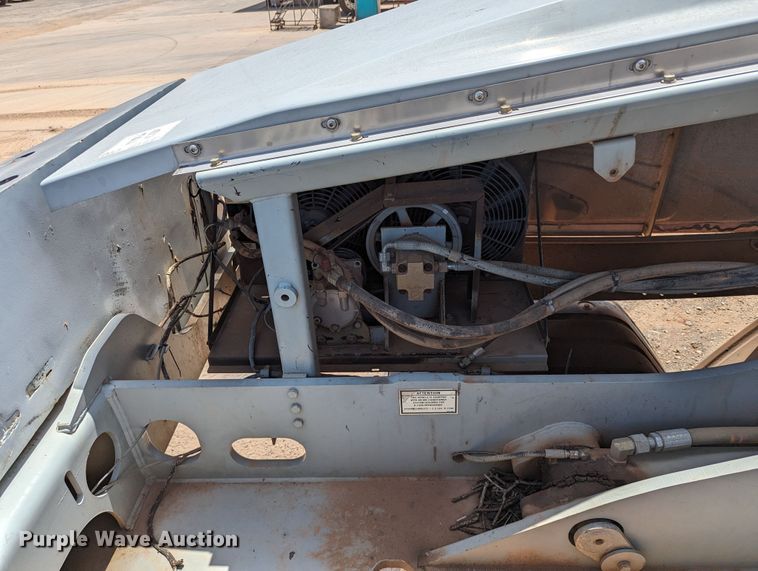 image for item LN9018 2007 Gradall XL4100 II  wheeled excavator