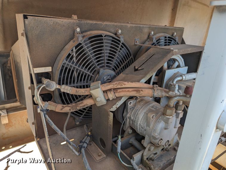 image for item LN9018 2007 Gradall XL4100 II  wheeled excavator