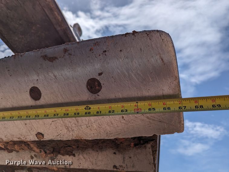 image for item LN9018 2007 Gradall XL4100 II  wheeled excavator