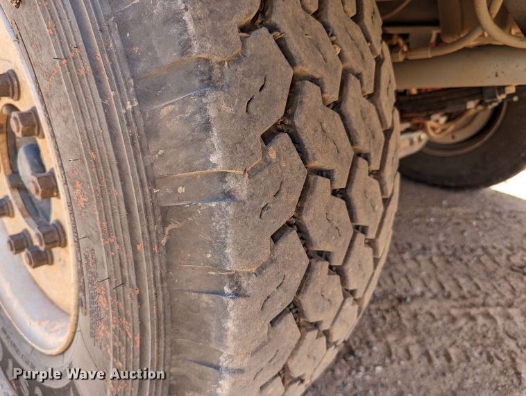 image for item LN9018 2007 Gradall XL4100 II  wheeled excavator