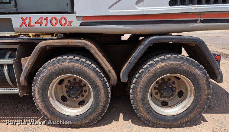 image for item LN9018 2007 Gradall XL4100 II  wheeled excavator