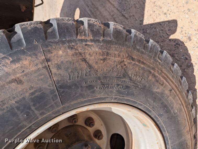 image for item LN9018 2007 Gradall XL4100 II  wheeled excavator