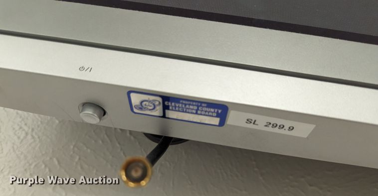 image for item LN9020 Office supplies and equipment