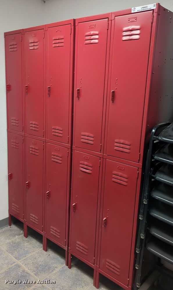 image for item LN9023 (16) lockers