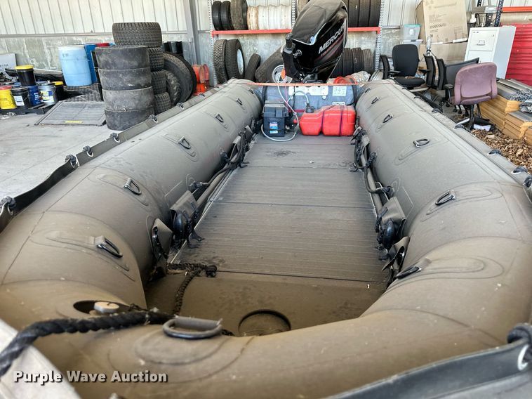 image for item LQ9009 2017 Zodiac MilPro  inflatable boat