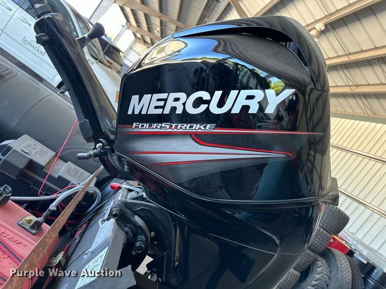 image for item LQ9009 2017 Zodiac MilPro  inflatable boat