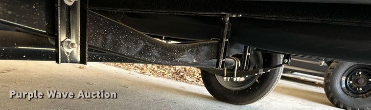 image for item LQ9009 2017 Zodiac MilPro  inflatable boat