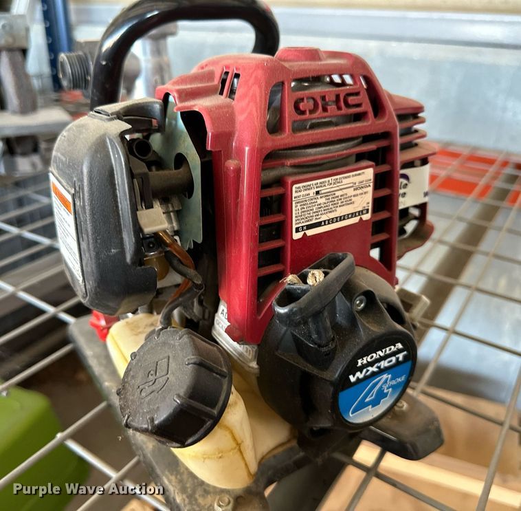 image for item LQ9011 (2) Honda pumps