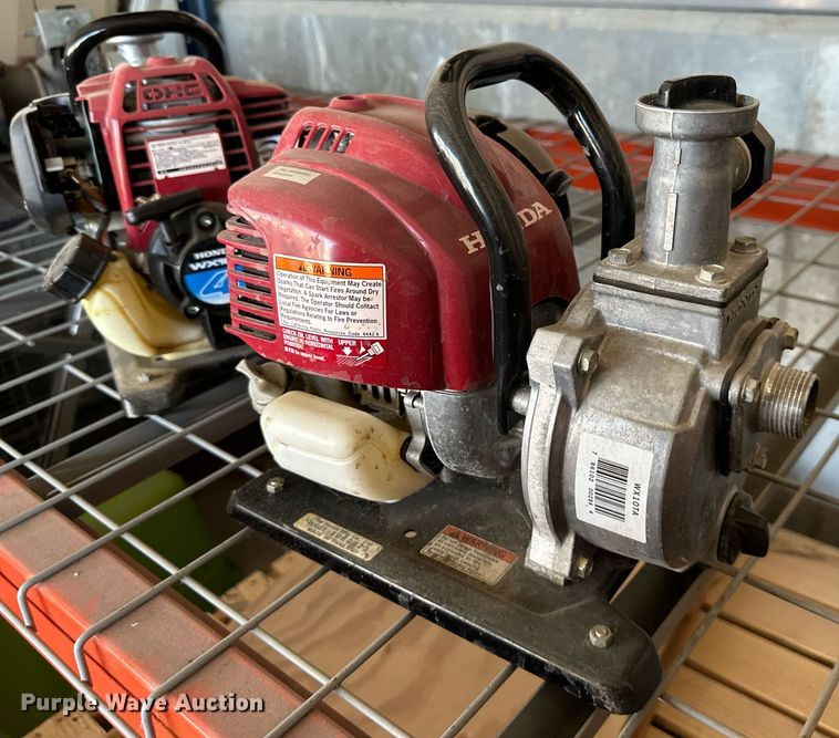 image for item LQ9011 (2) Honda pumps