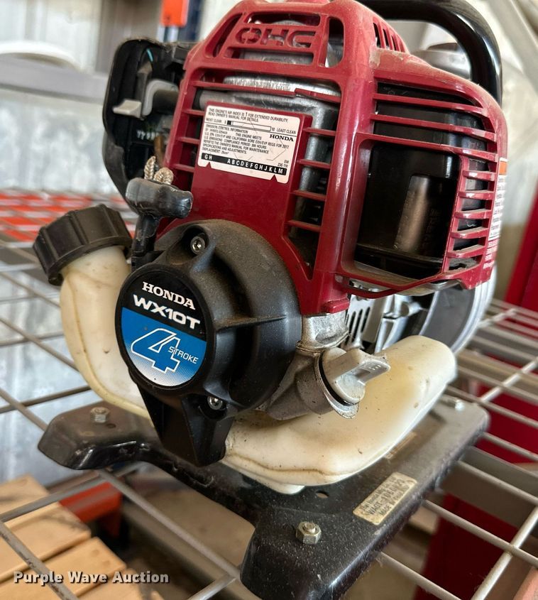 image for item LQ9011 (2) Honda pumps