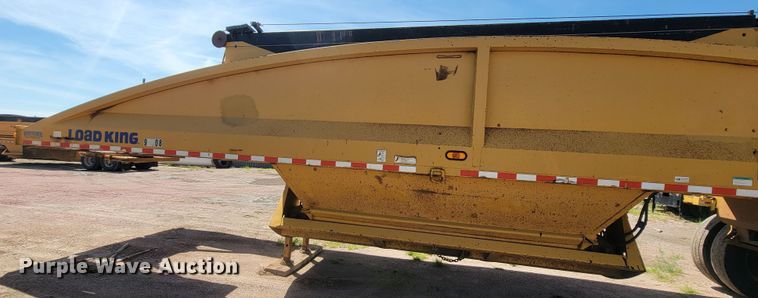 image for item LQ9048 2006 Load King  bottom dump trailer
