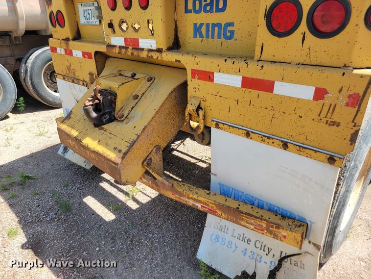 image for item LQ9048 2006 Load King  bottom dump trailer