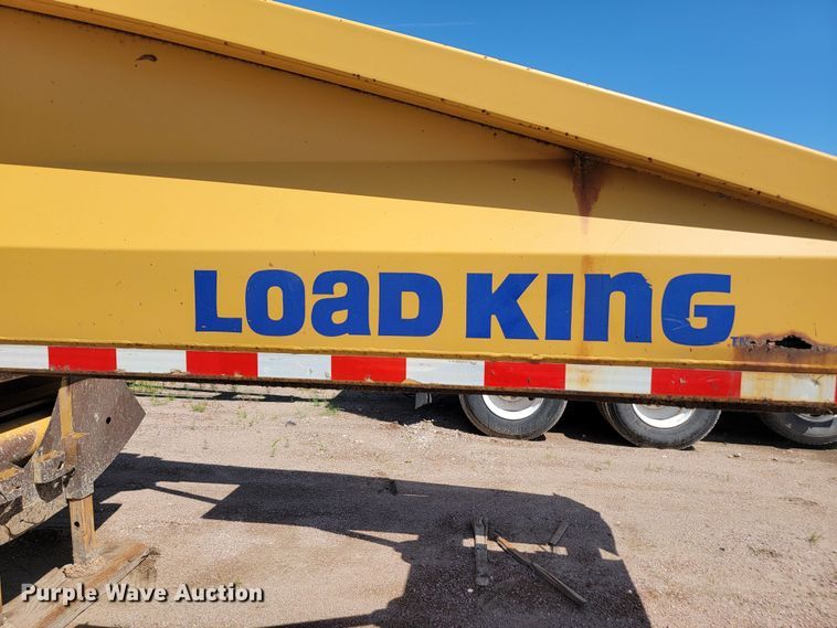 image for item LQ9048 2006 Load King  bottom dump trailer