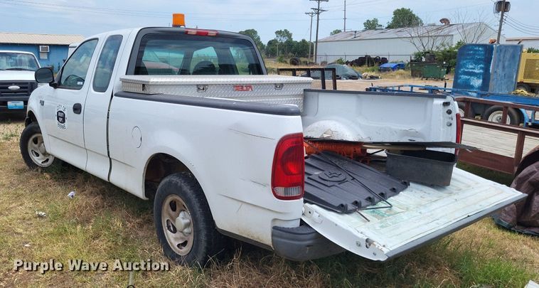 image for item LS9580 2003 Ford F150 XL  SuperCab pickup truck