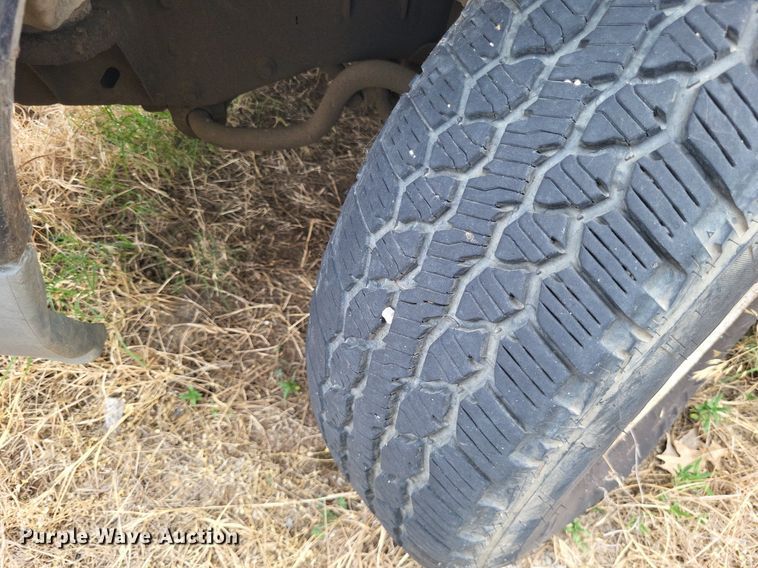 image for item LS9580 2003 Ford F150 XL  SuperCab pickup truck