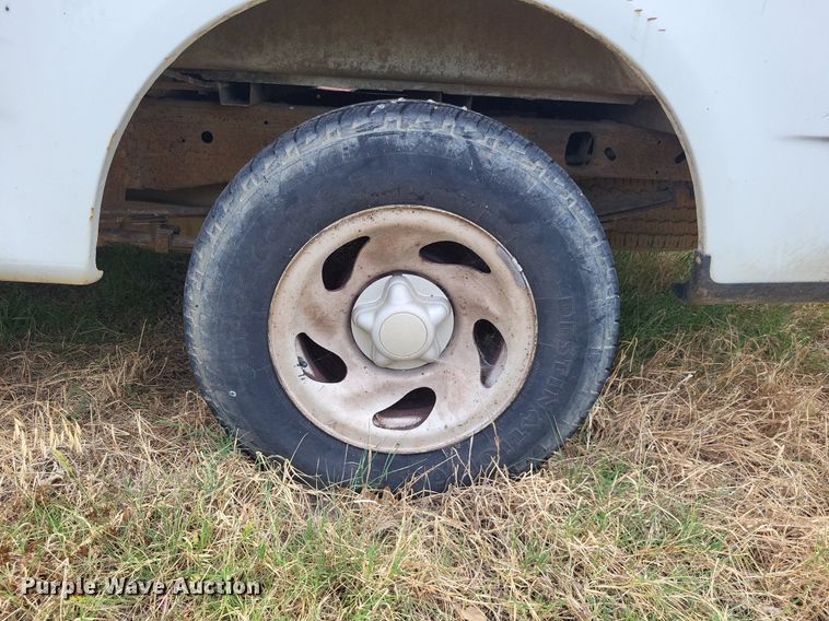 image for item LS9580 2003 Ford F150 XL  SuperCab pickup truck