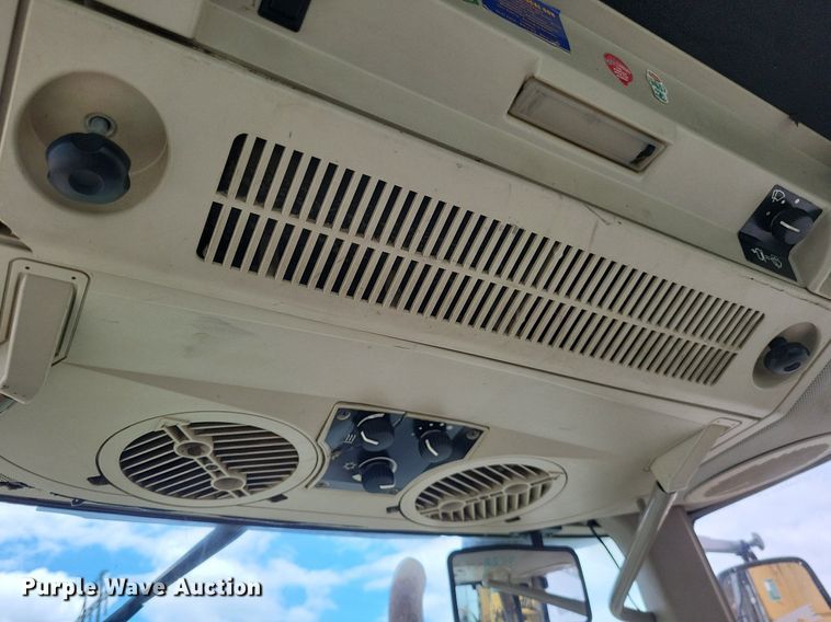 image for item LS9629 John Deere 6715  MFWD tractor