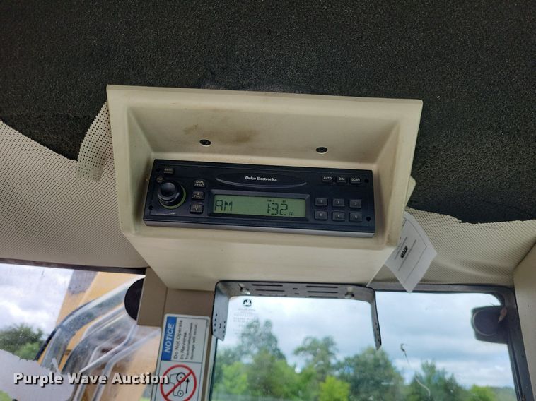 image for item LS9629 John Deere 6715  MFWD tractor