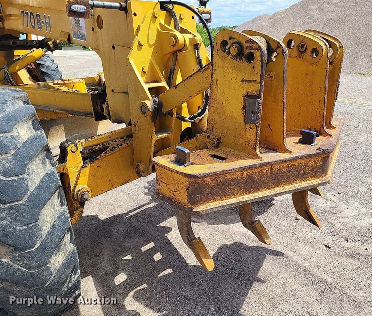 image for item LS9631 1992 John Deere 770B-H  motor grader