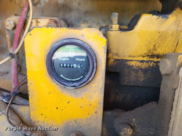 image for item LS9631 1992 John Deere 770B-H  motor grader