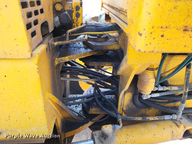 image for item LS9631 1992 John Deere 770B-H  motor grader