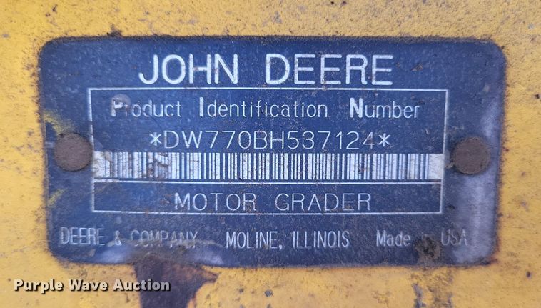 image for item LS9631 1992 John Deere 770B-H  motor grader