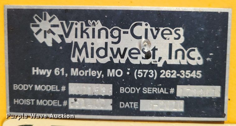 image for item LS9632 2006 International 7400  dump truck