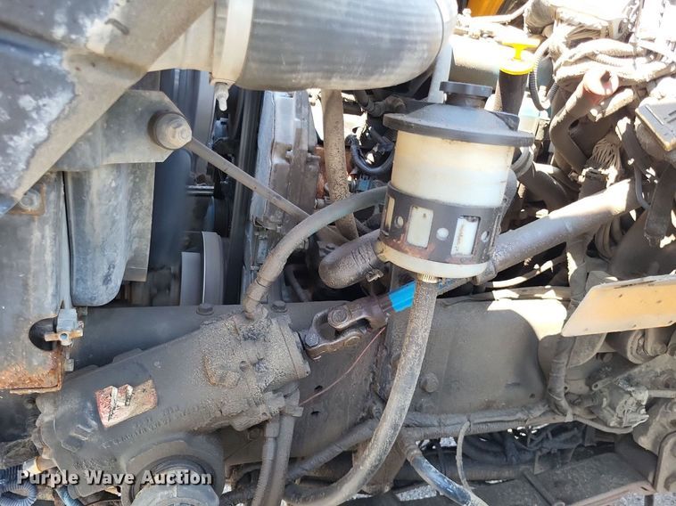 image for item LS9632 2006 International 7400  dump truck