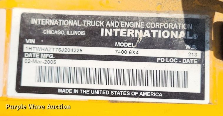 image for item LS9632 2006 International 7400  dump truck