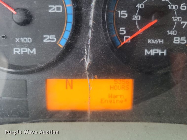 image for item LS9633 2011 International WorkStar 7600  semi truck